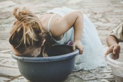 Apple-Bobbing-6